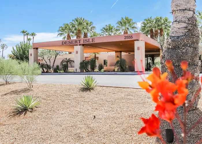Desert Isle Of Palm Springs